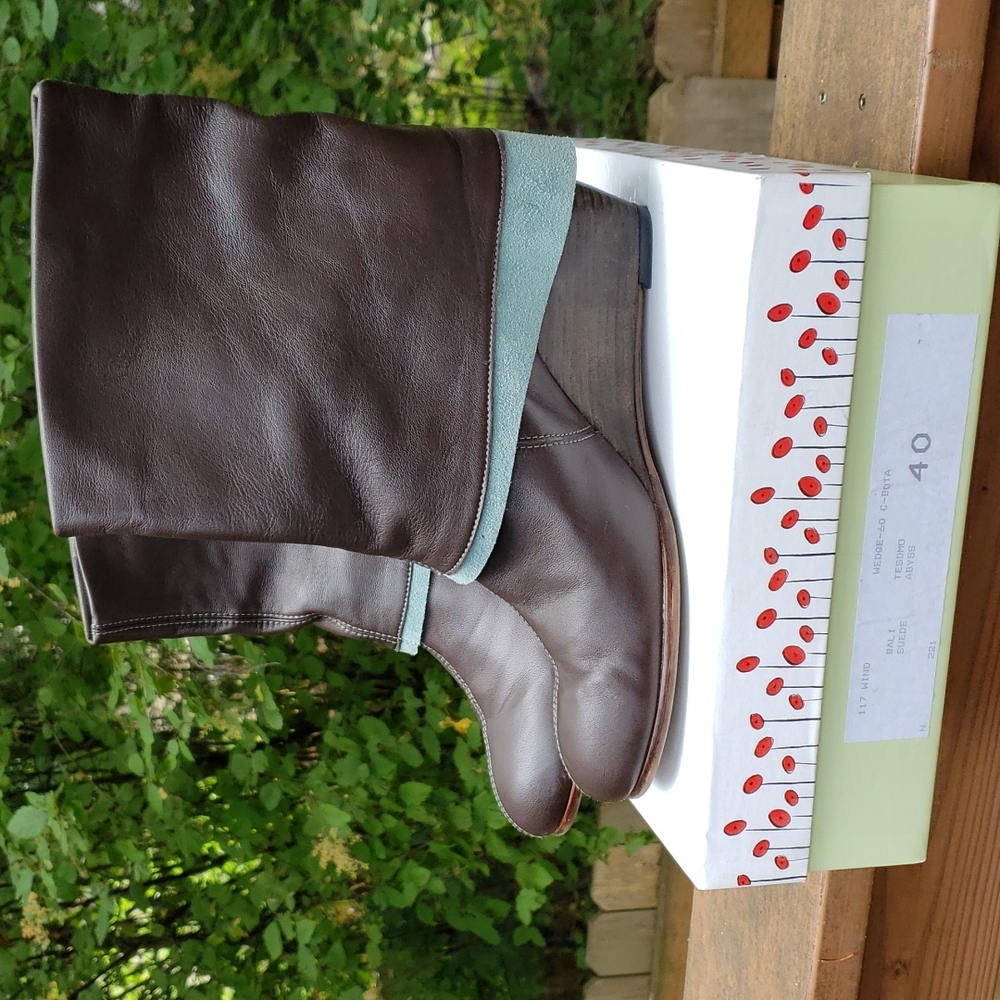 Leather and suede fold over boots